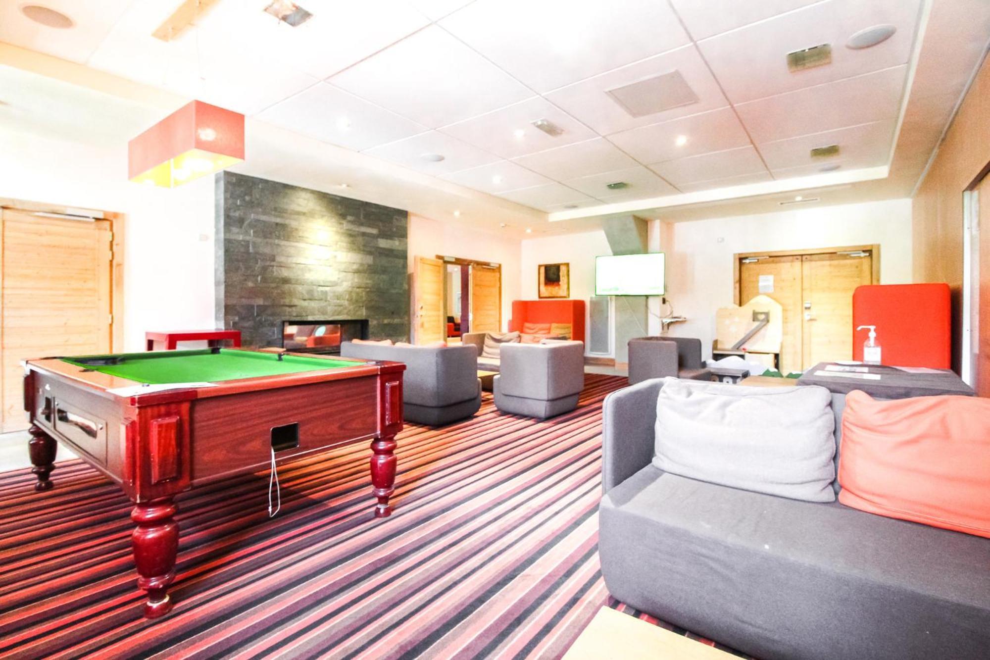 Large one-bedroom apartment, wheelchair adapted, Les Terrasses d'Eos Flaine Buitenkant foto