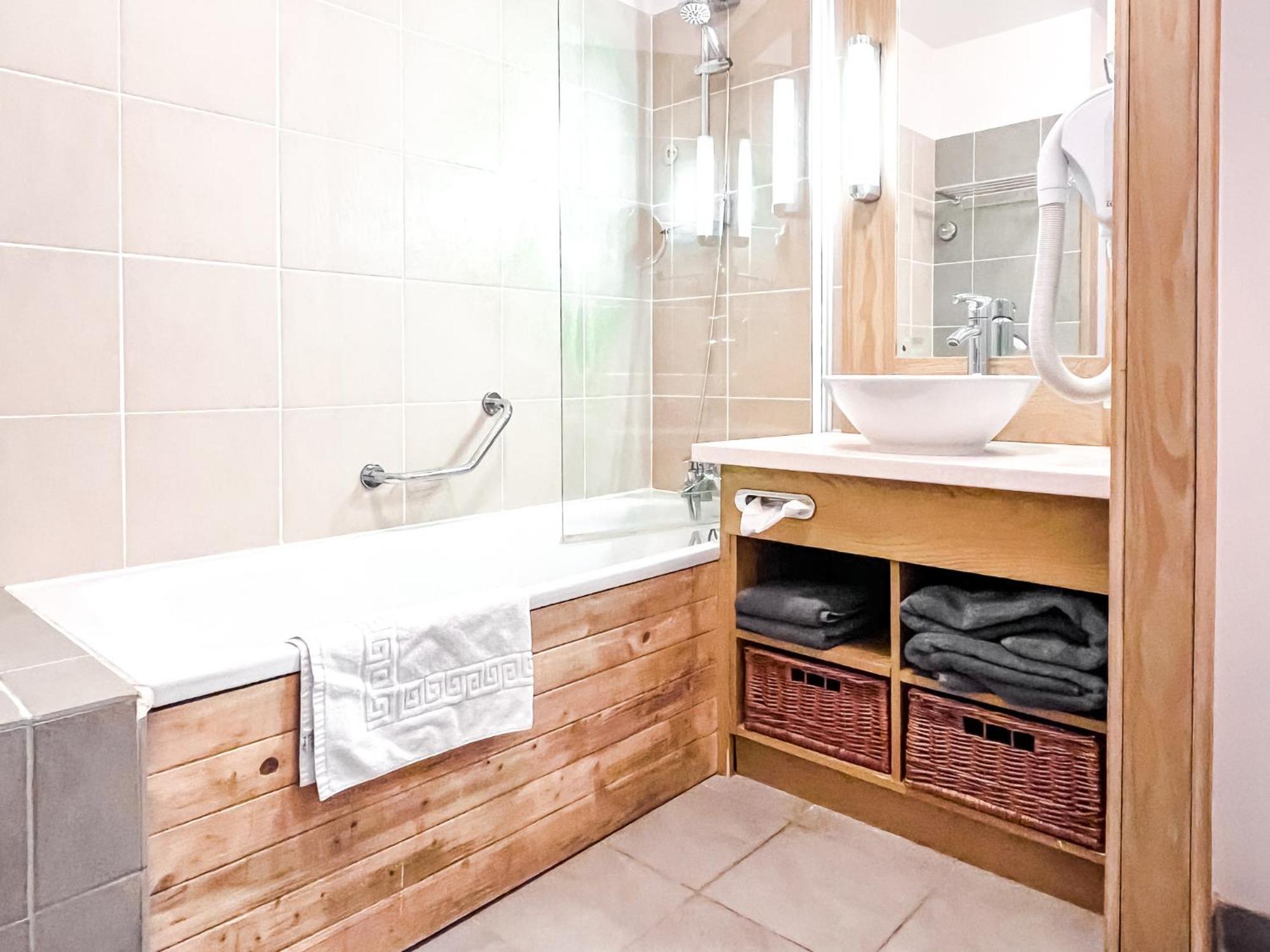 Large one-bedroom apartment, wheelchair adapted, Les Terrasses d'Eos Flaine Buitenkant foto
